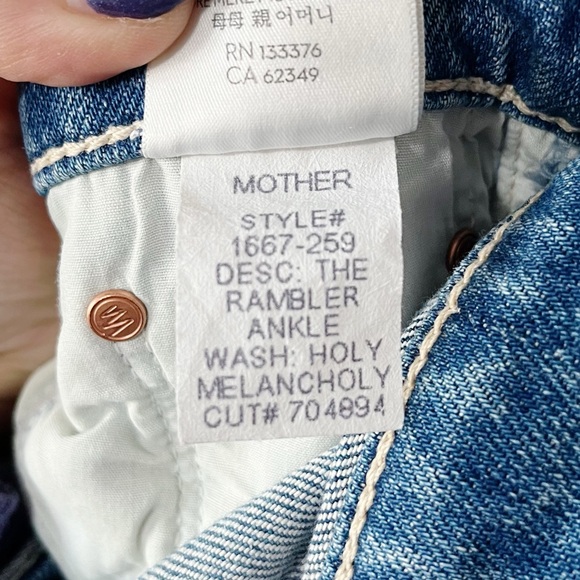 MOTHER Superior The Rambler Ankle Jeans Holy Melancholy Wash Size 25 Distressed - Picture 16 of 16